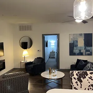 https://vibrant-downtown-summerlin-condo.las-vegashotels.net