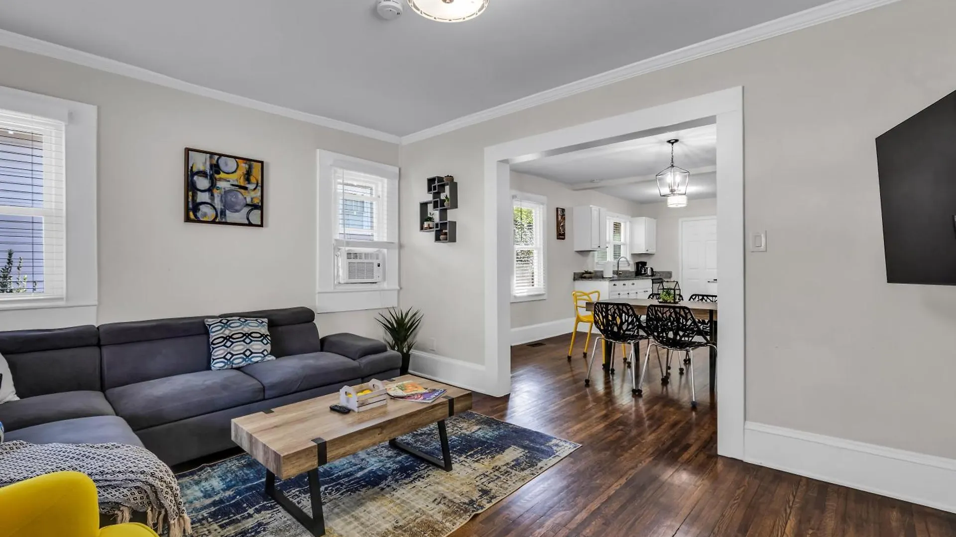 Charlotte Luxury Home Noda