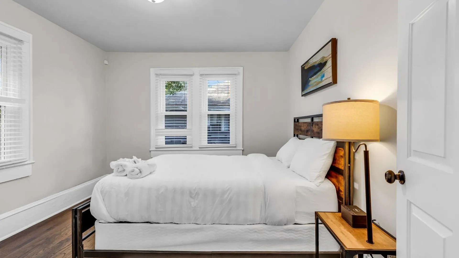 Dom wakacyjny Charlotte Luxury Home Noda